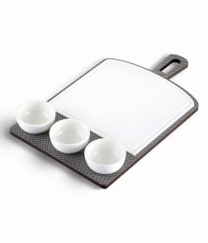 Black cutting board in Krion K-Life Ideal for tastings