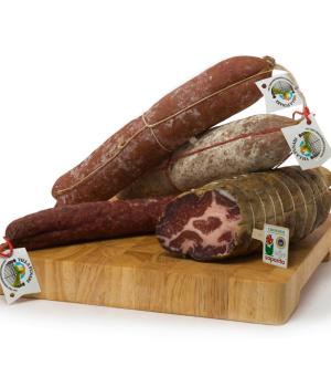 Salami & sausages Italian proposed tasting of high quality